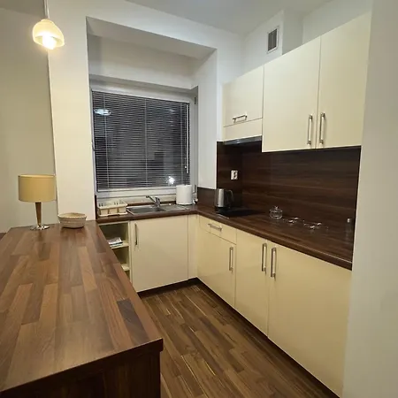 アパート Atrium *